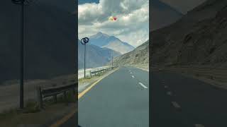 Karakoram Highway Pakistan 😍 youtubeshorts gilgitbaltistan [upl. by Hcirteid]