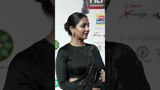 Sayali Sanjeev opened up about the Black Lady at the Planet Marathi Filmfare Awards Marathi 2022 [upl. by Iniffit]