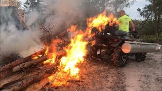 Canam pontoon making fire [upl. by Nairrad]