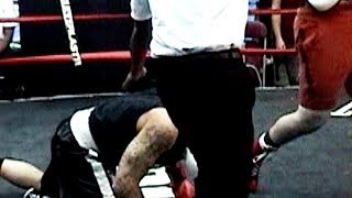 heavyweight novice boxers  Gleasons Gym  Vince Varriano  Rafael Warner  201 lb full fight [upl. by Phip]