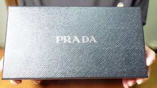 【PRADA 財布】大人女性が持つべき財布はこれに決まり！！【アラサー アラフォー】 [upl. by Nirrep100]