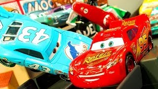 Cars Piston Cup 500 Race Track Ultimate Disney Pixar Cars2 Speed Stunts Crashes amp Smashes ToysRUs [upl. by Zetram]