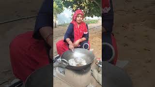 आज मैंने बनाया गोन्द के लड्डू yadavansh anitayadav haryana sorts video viralshorts [upl. by Isidore735]