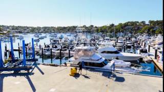 Burraneer Bay Marina  Boat Lift [upl. by Lehcear]