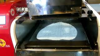 Dosamatic is making Dosa at Cafe Coffizza Bhavnagar  Customer Testimonial  Mukunda Foods [upl. by Marceau]