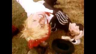 Die Toten Hosen  Alles wird gut Official Video [upl. by Godrich]