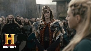 Vikings Aslaug Asks Lagertha for Safe Passage Season 4 Episode 14  History [upl. by Yornek358]