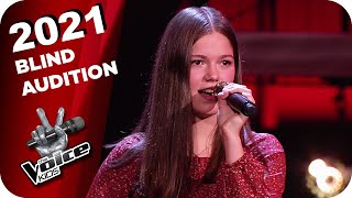 Sarah Connor  Wie schön du bist Marie  The Voice Kids 2021  Blind Auditions [upl. by Eimmij]