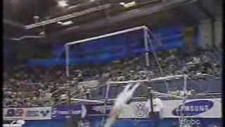 Dominique Moceanu  1997 Worlds AA  Uneven Bars [upl. by Dnalor527]