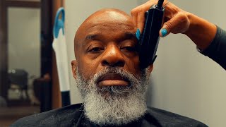 Master Barber Trims Grey Beard Split Ends with Beard Softer Treatment [upl. by Nylsirk]