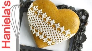 COOKIES DECORATED WITH ROYAL ICING CROSS STITCH PATTERN HANIELAS [upl. by Mulac]