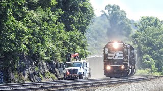 Railfanning emsworth and homestead Pa [upl. by Anawat289]