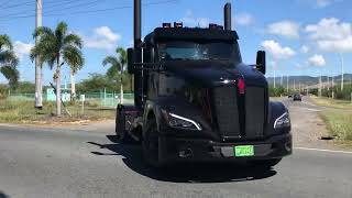 FLEXITANK Kenworth T680 Next Gen 100th Anniversary 😍🥵💪🏻🚛💯🇵🇷 [upl. by Lehman]