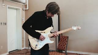 Up close with Eric Johnson and his Signature Stratocaster Thinline [upl. by Aicenet527]