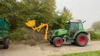 Fendt Vario 209F amp Ilmer Hecklader beim Anhänger beladen [upl. by Wilen972]