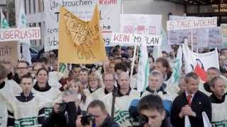 GDL  Demo  Berlin Potsdamer Platz 7112014 [upl. by Nora]