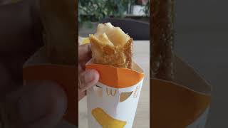 Pay De Queso McDonalds Opinión mcdonalds postres paydequeso probandocomida [upl. by Alake678]