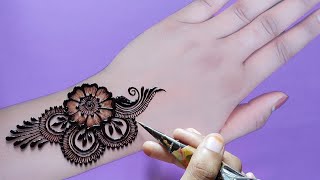 Easy mehndi design  simple backhand mehndi design  mehndi design  mehndi [upl. by Nogem506]