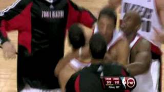 Brandon Roy 32ft buzzer beater win vs Houston [upl. by Eenhpad]