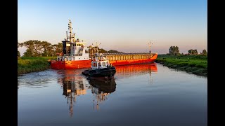 The Baltic Arrow grounded just outside Wisbech finally freed [upl. by Esinek]