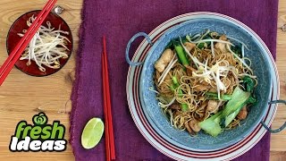 Quick Chicken Chow Mein Recipe with Soft Noodles [upl. by Natelson]