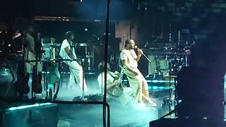 Maxwell Brings NeoSoul Vibes to New Orleans  Live Performance Highlights [upl. by Zed528]