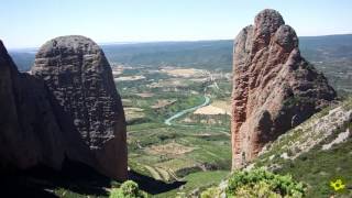 Vuelta a los Mallos de Riglos  Rutas de senderismo en Huesca [upl. by Attiuqram125]