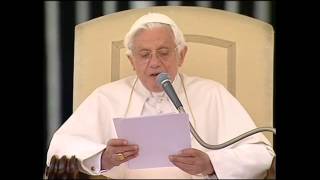 Benedetto XVI spiega San Tommaso ed il rapporto inscindibile fra fede e ragione [upl. by Vaughn]