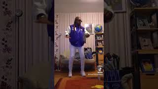 Nadia eyenga quand la Dance Mousse bien depuis USA 🇺🇸 [upl. by Sherj]