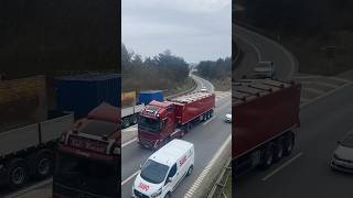 Basuri La Cucaracha horn on a Volvo FH 🔉🎵 basuri goloud volvo trucker shorts [upl. by Molini]