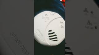 First alert SC7010BV smoke and carbon monoxide alarm [upl. by Submuloc]