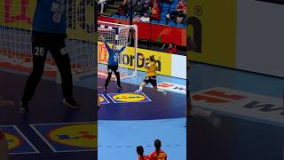 This finish is INSANE 😱 handball håndbold ehfeuro2024 [upl. by Ruscio]