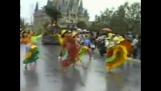 Tokyo Disneyland Day Parade 1986 Apr 15 [upl. by Tigirb963]