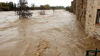 Crue de lAgly Ã Rivesaltes  30112014 [upl. by Lienet]