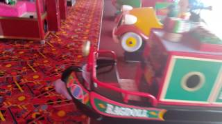 Coin operated kids ride spotting  SMITHS ARCADE WINTHORPESKEGNESS BY TAJ The arcade junkie [upl. by Limoli]