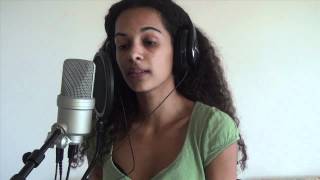 Maeva Yebo cover SERRE MOI Tryo [upl. by Ytsirk229]