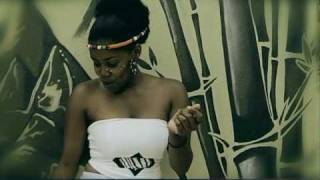 DJ Qness feat Oluhle  Fugama Unamathe Official Video [upl. by Odlopoel]