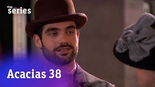 Acacias 38 Íñigo tendrá que volver a enamorar a Leonor Acacias778  RTVE Series [upl. by Shandie]