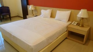 Review The Amrani Syariah Hotel Solo [upl. by Allecram179]