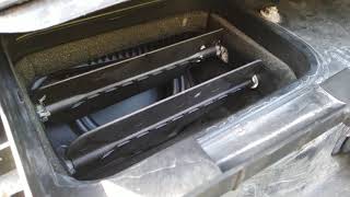 Audi A6 C5  climatronic V71 air flow flap clicking noise [upl. by Aracal424]