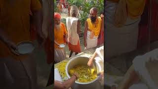 Prasad Vitaran Sadhu Sant Sewa Kathia Baba ka Sthan Vrindavan [upl. by Jenn]