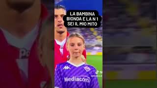 Fiorentina  Monza la Bambina che dice quotJuve merxaquot [upl. by Worth15]