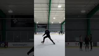 Edge Drills in Hockey Skates powerskating figureskater skatingcoach iceskating skatingedges [upl. by Adis]