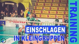 Einschlagen in Kleingruppen  Schultererwärmung und Abstimmung ZuspielAngriff als Intervalltraining [upl. by Eerual]