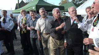 Siebenbürger Sachsen singen Volkslieder  60 Jahre Siebenbürger Sachsen in NRW [upl. by Gal338]