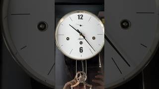 Hermle Abbot Chiming Wall Clock W0351830 70993740351 [upl. by Jacobine]