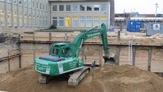 Bagger HITACHI ZAXIS 210 LC in einer Baugrube  Soeren66 [upl. by Elorak]