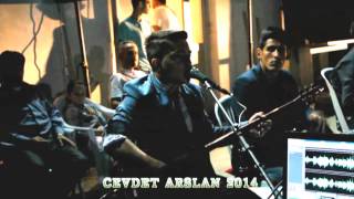 CEVDET ARSLAN  SUYA GİDER ALLI GELİN  Canlı Performans  2014 [upl. by Timmons]