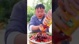 Songsong Ermao uses Chinese Kung Fu to make food delicious🔥shorts eatingfood  cooking [upl. by Atnoek]