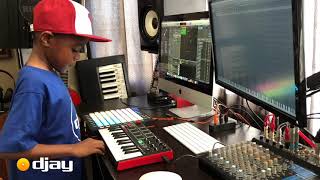 DJ Arch Jnr Creating a House Beat In His Mini Studio Setup 7yrs old [upl. by Sinne]